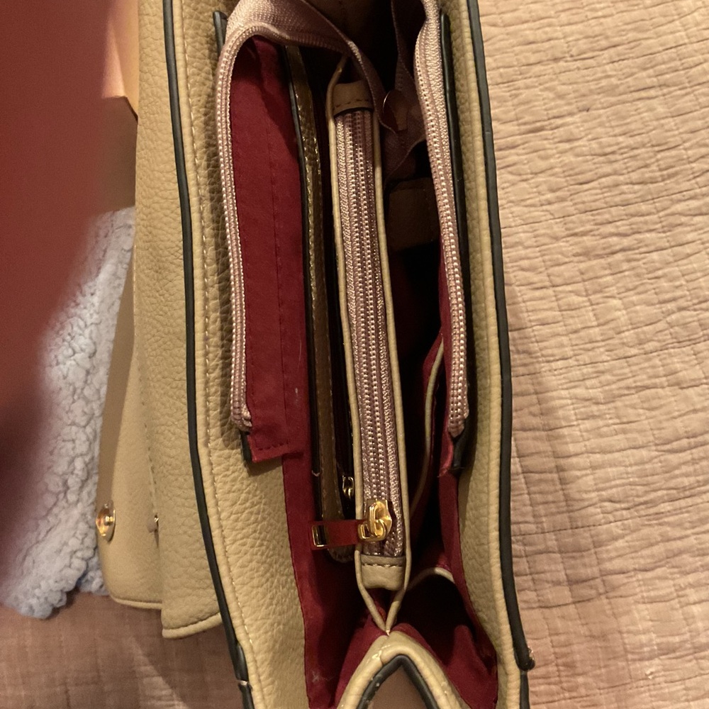 Purse Back Pack - Picture 3 of 3